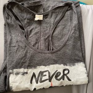 Everlast workout tank